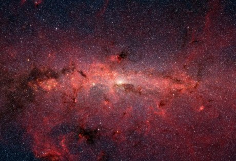 Milky_Way_IR_Spitzer-cropped-smaller-640x438